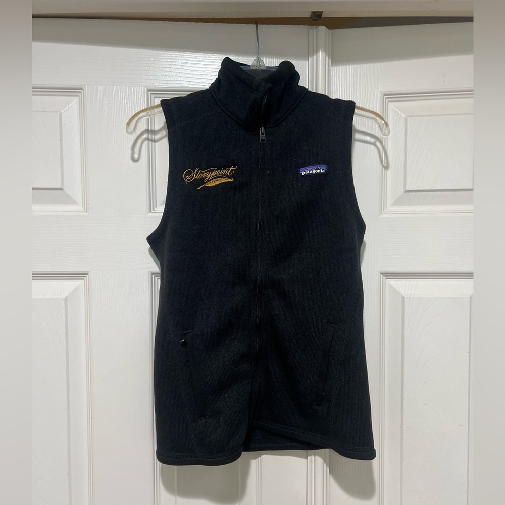 Patagonia Sweater Vest Women's Size XS Outdoors Hiking Storypoint Logo outdoor